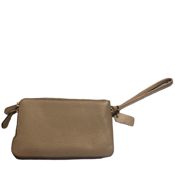 Coach Double Corner Zip Wristlet in taupe/gold - Picture 3 of 11